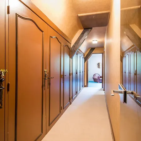 La Maison De Tregous - Groupes & 1 Climatisee, Wifi